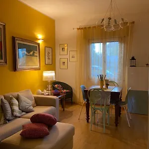 Rosa Alba Bed & Breakfast Classe